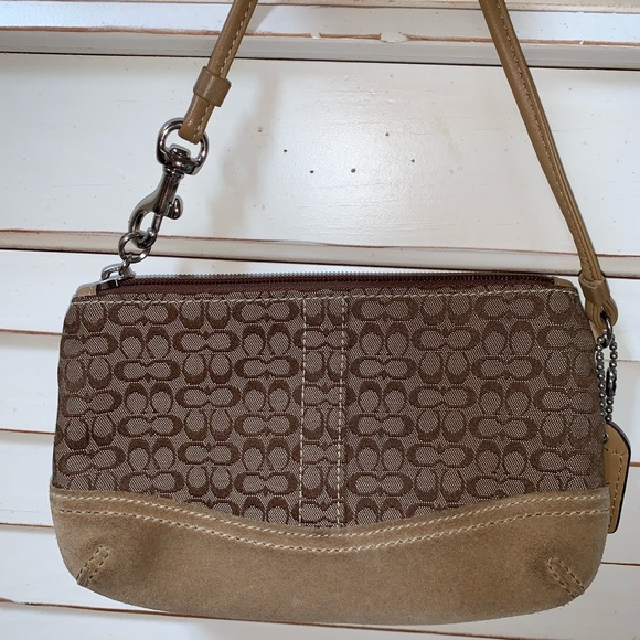 Coach Tan Canvas Monogram Wristlet W/ Suede Trim - Picture 12 of 16
